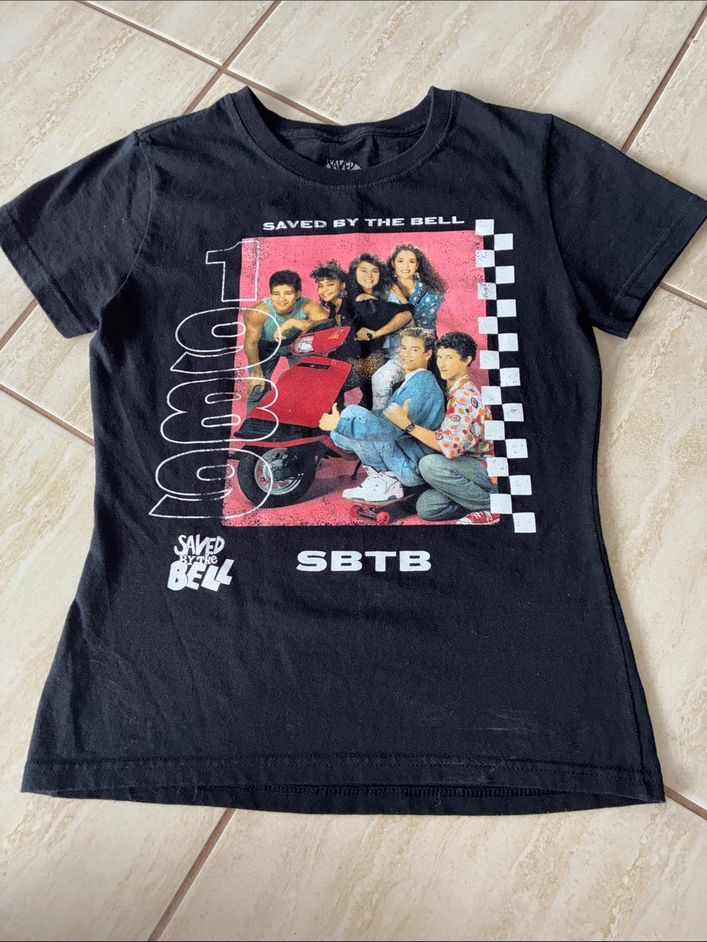 Vintage Saved By the Bell tee Size Small